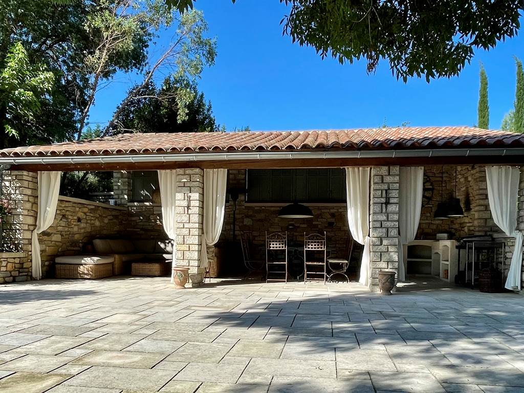 Patio de la Serre des Mourgues