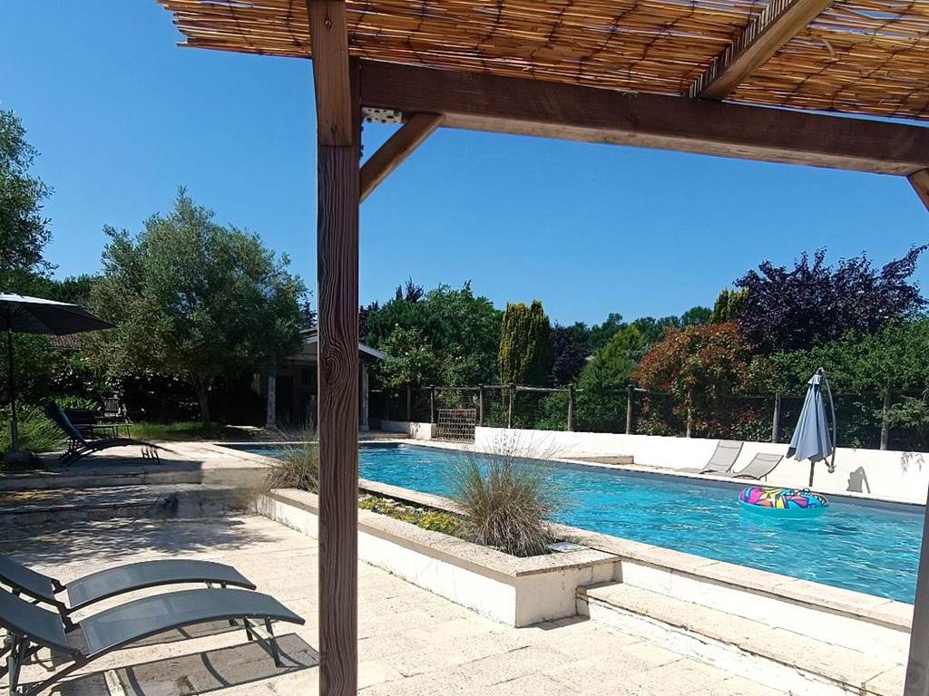 Gîtes, chambre d'hôtes et table d'hôtes gastronomique à Casteljaloux Lot et Garonne, piscine, jacuzzi et spa