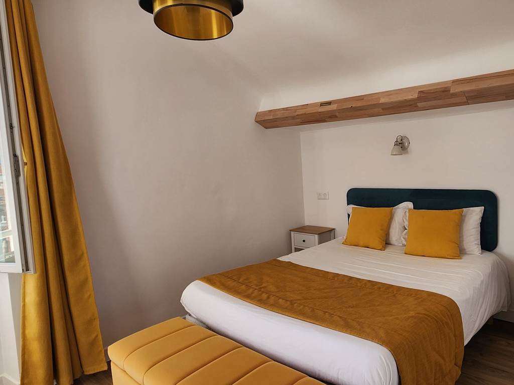 Chambre double standard au cœur de Biarritz