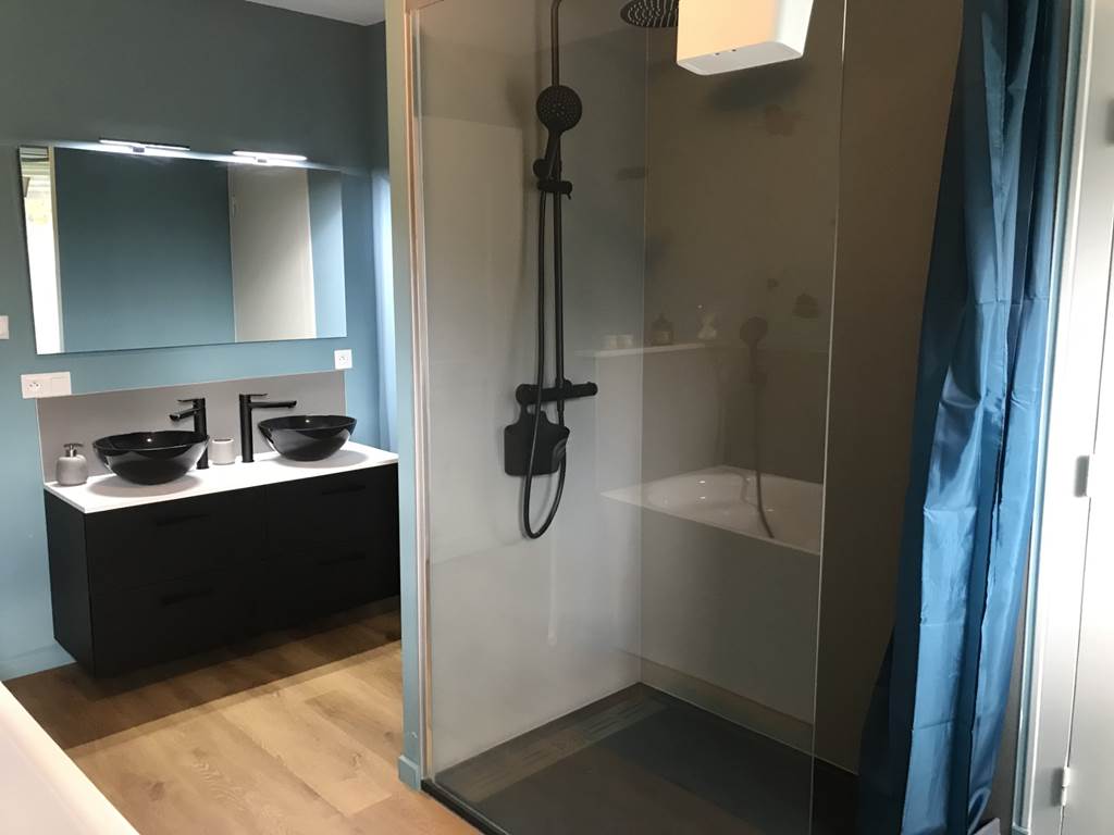 salle de bain 4 printemps