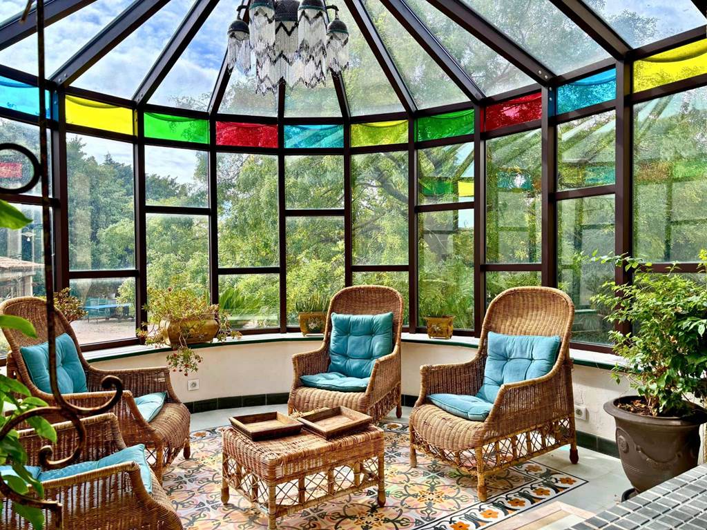 Piscine intérieure et détente