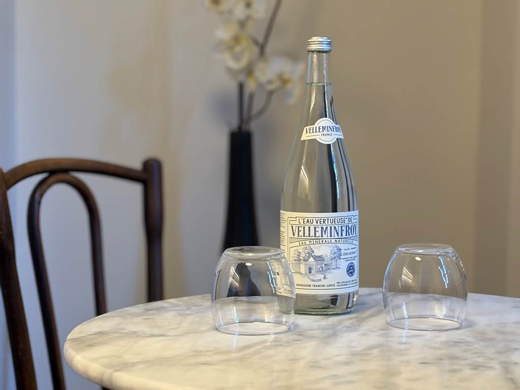 maison-jazey-table-bistrot-marbre-studio