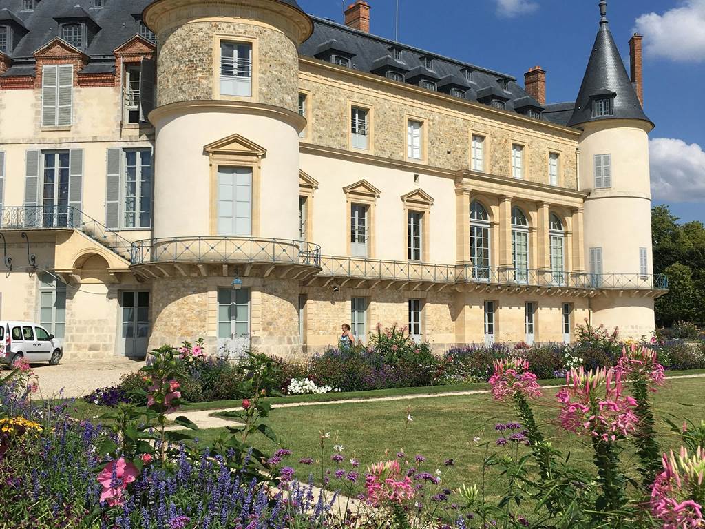 Location-de-gite-a-Bullion
