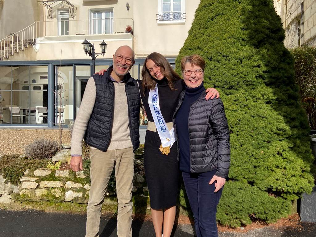 ensemble avec Miss Centre Val de Loire