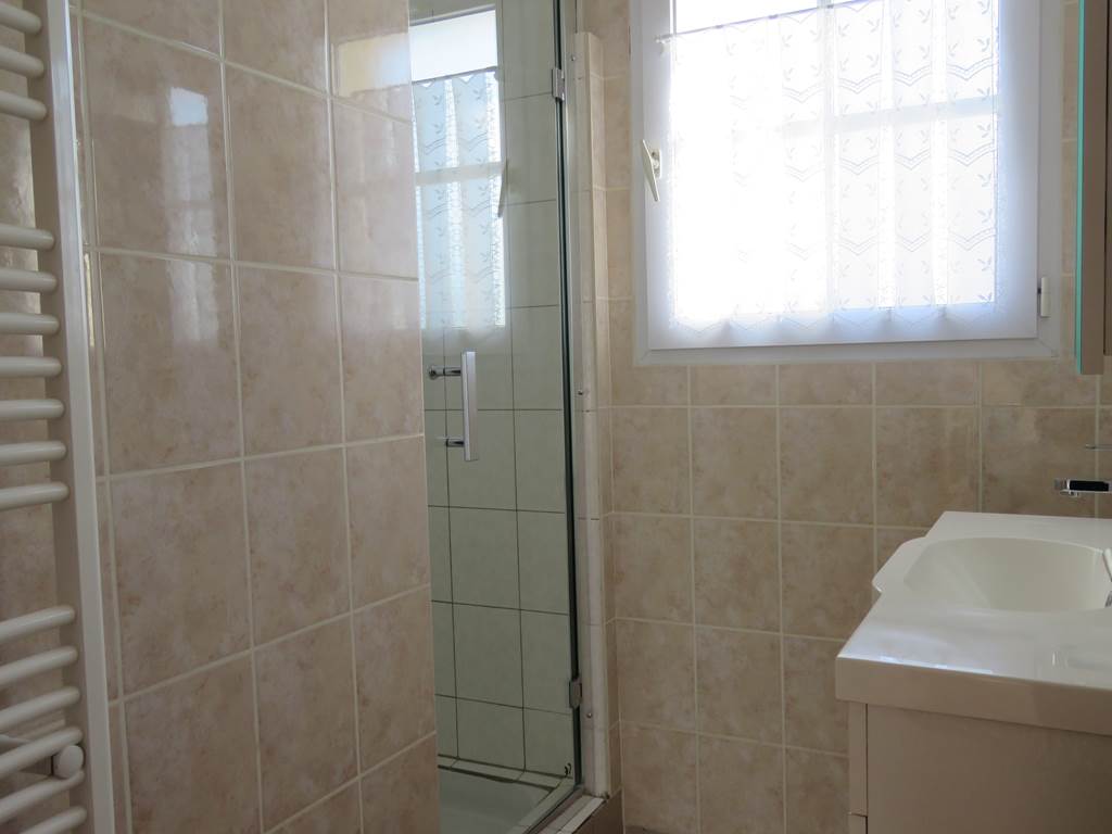 9 Salle d'eau