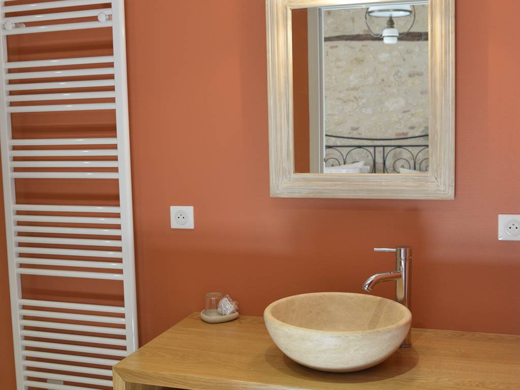 salle de bain chambre "Pierre de Lomagne"