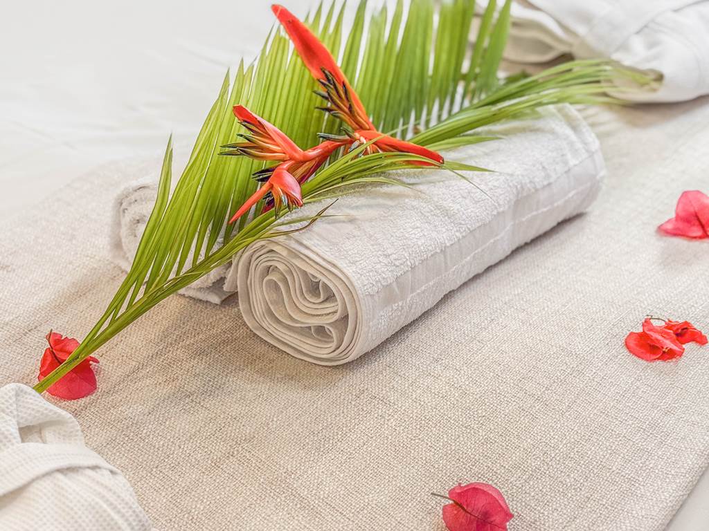 linge-lit-deco-vacances-trois-ilets-martinique-anse-mitan