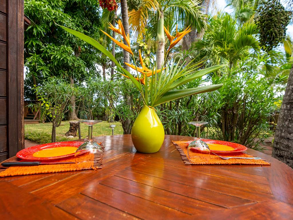 MANGER FACE À LA NATURE