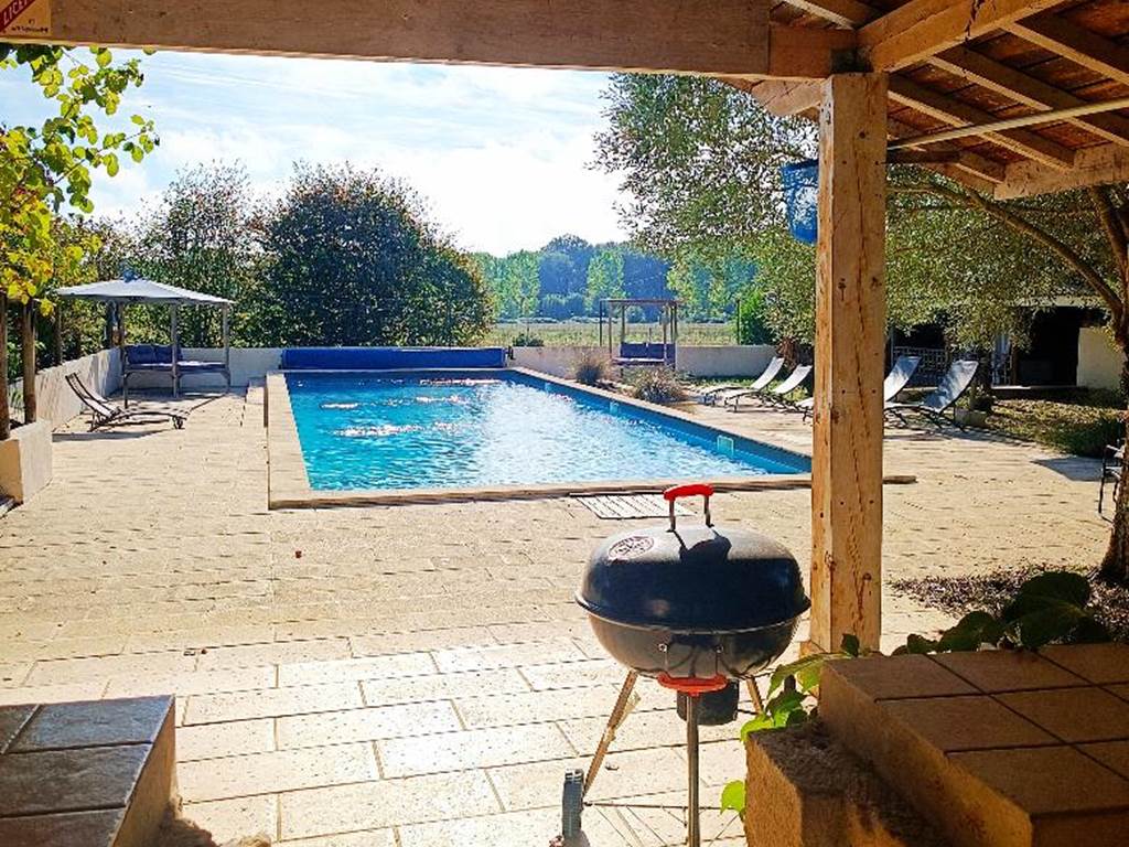 Gîtes, chambre d'hôtes et table d'hôtes gastronomique à Casteljaloux Lot et Garonne, piscine, jacuzzi et spa