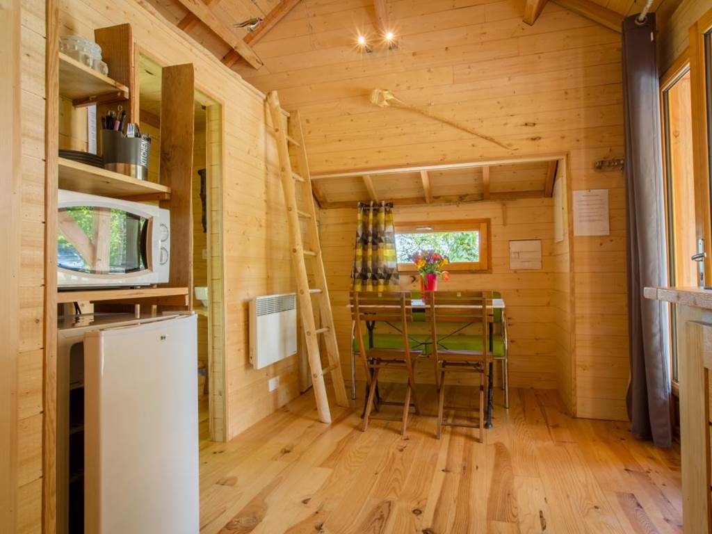 Gîte n°19G2146 "La Cabane du Causse" – LISSAC SUR COUZE