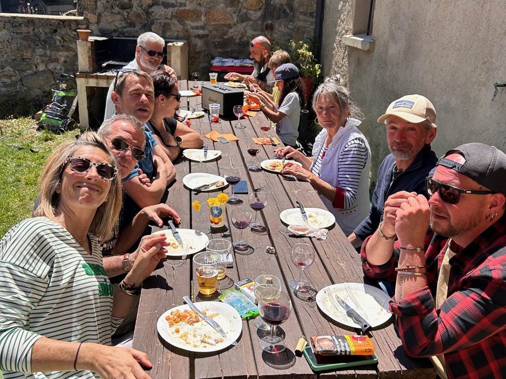 repas entre amis formigueres