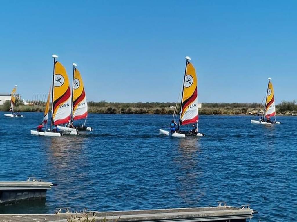 Activité école de voile sur mer et Orb