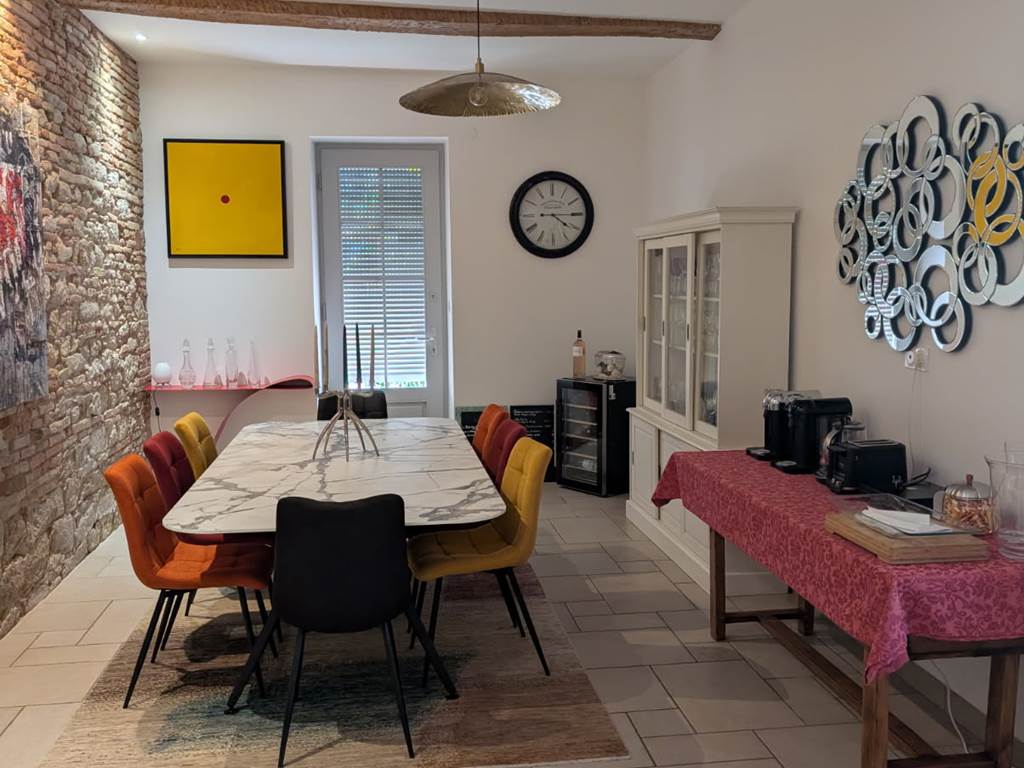 Grande table petit dejeuner repas