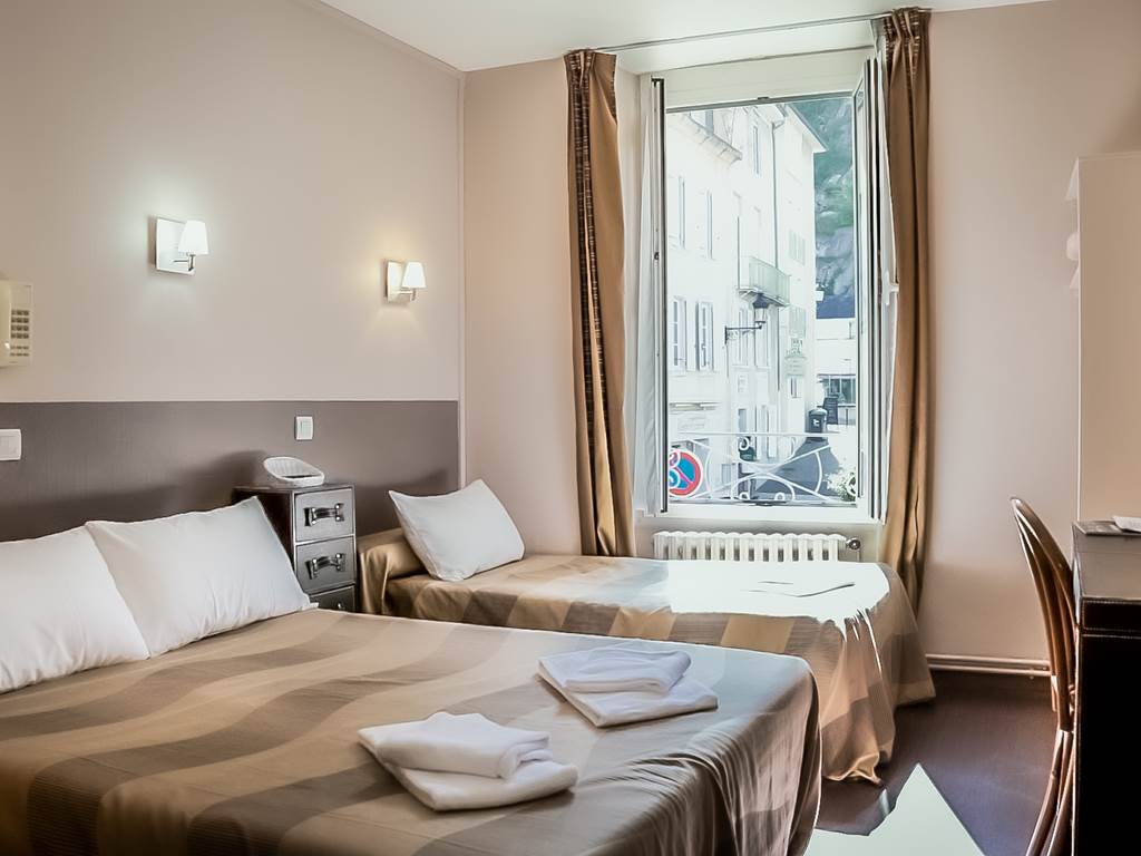 La Regence Lourdes Chambre