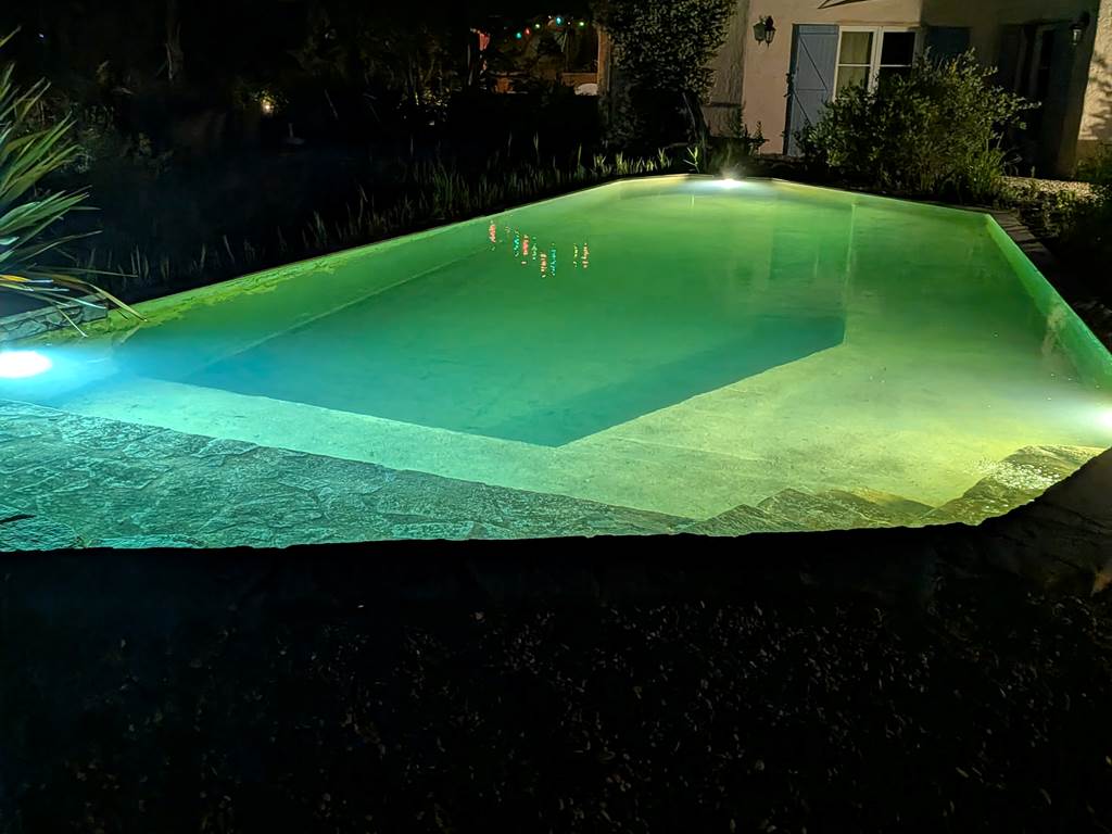 baignade de nuit villa les hespérides à grimaud 83