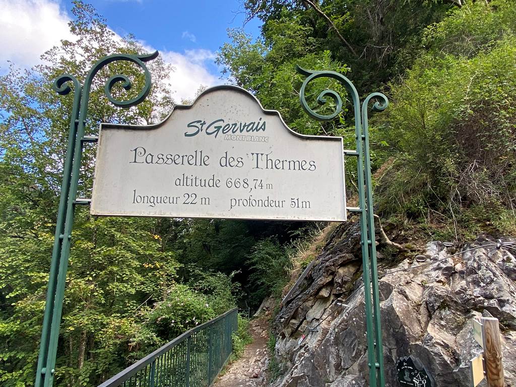 pasarelle de saint gervais et via ferrata