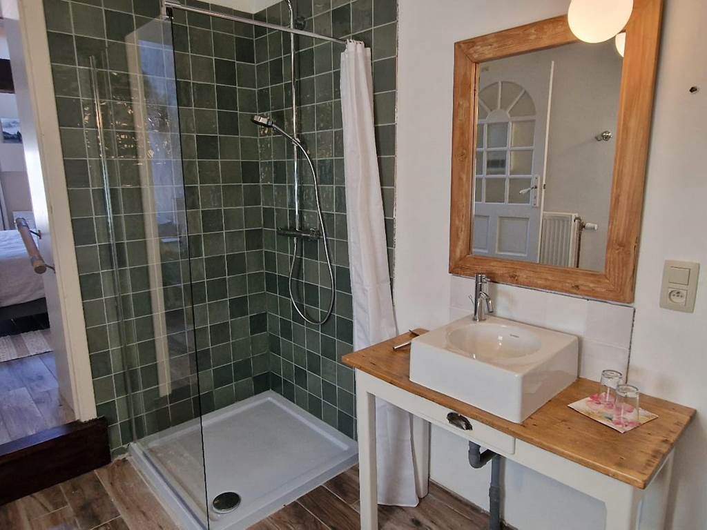 Ciel de douche, sdb attenante