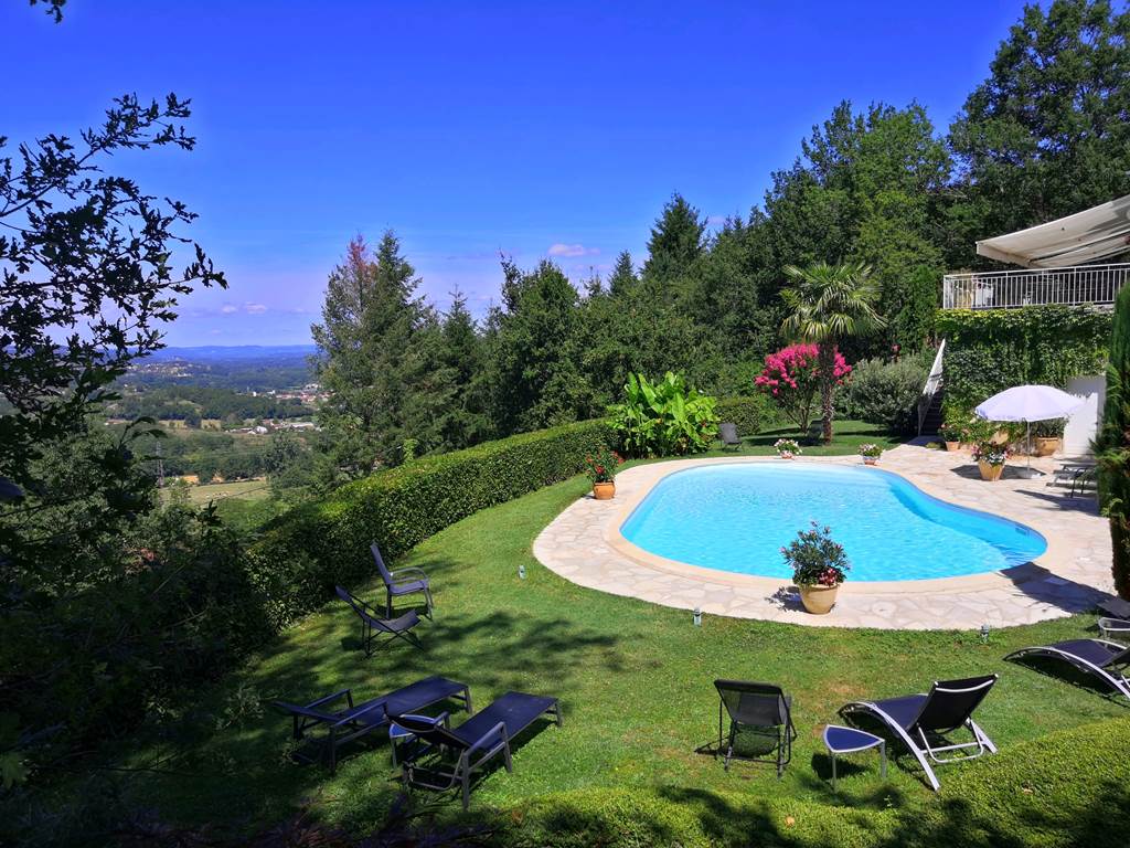 Vallée Dordogne et piscine chauffée Villa Ric