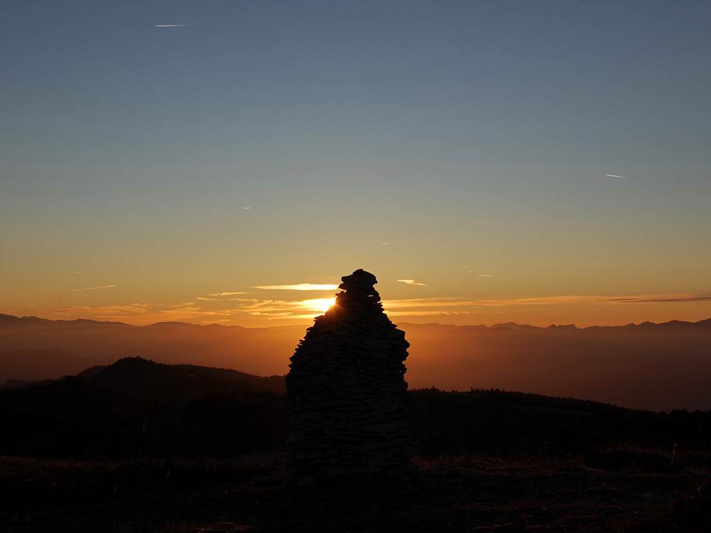 Lever de soleil sur la Montagne de Lure