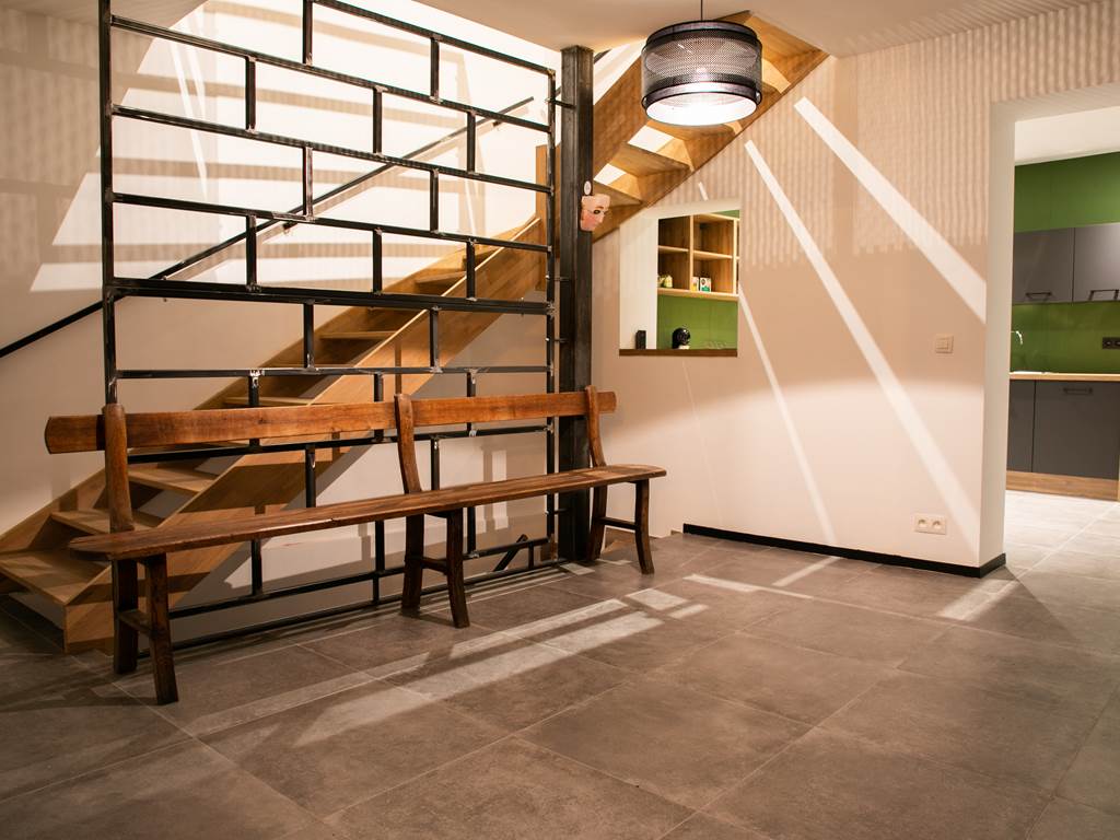 Hall 2