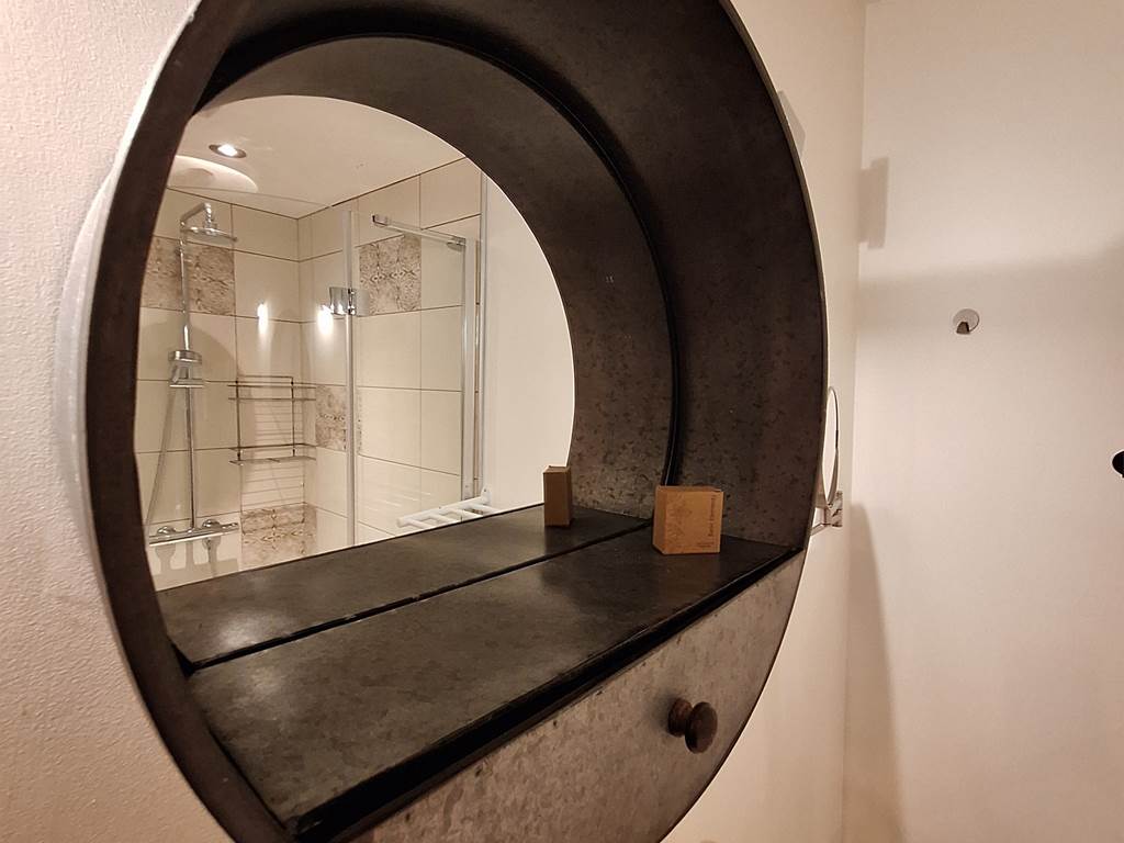Miroir- 122024
