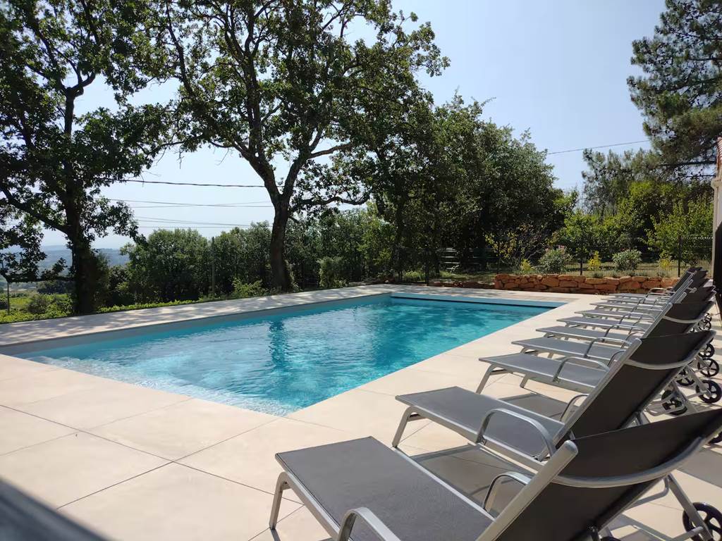 Maison vacances piscine chauffée Gard Rhodanien