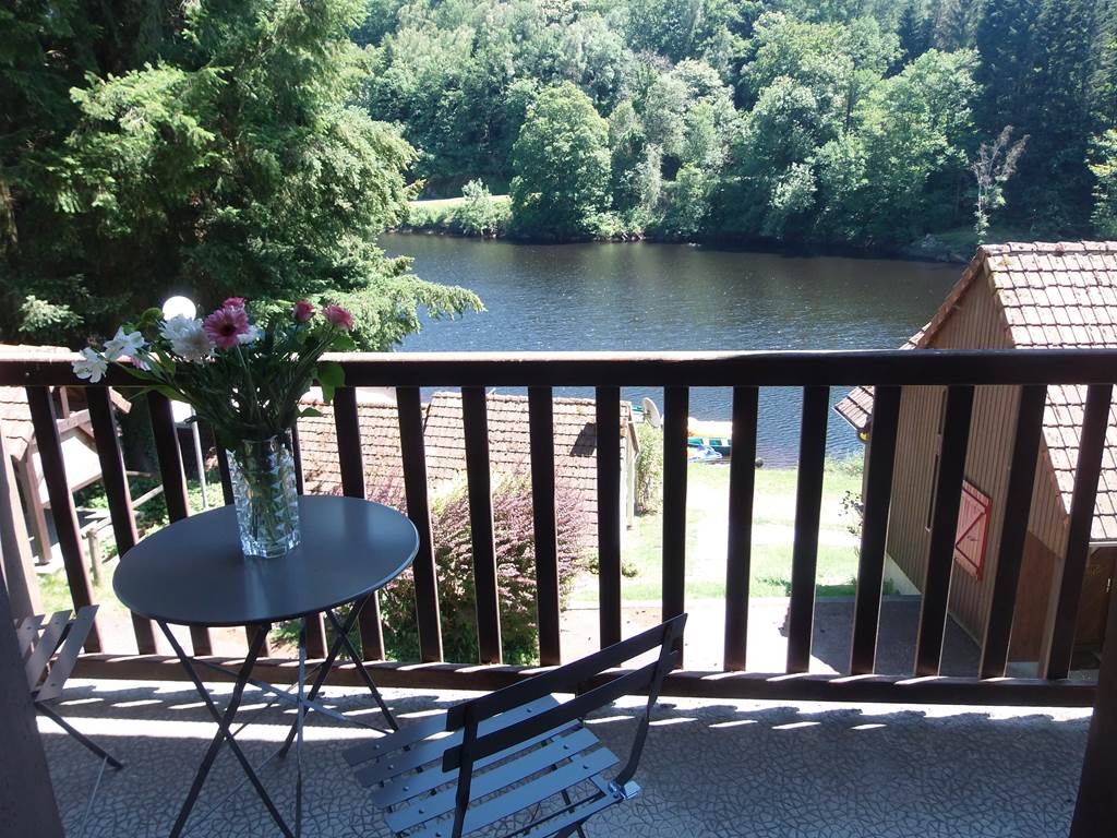 N°1 Balcon haut