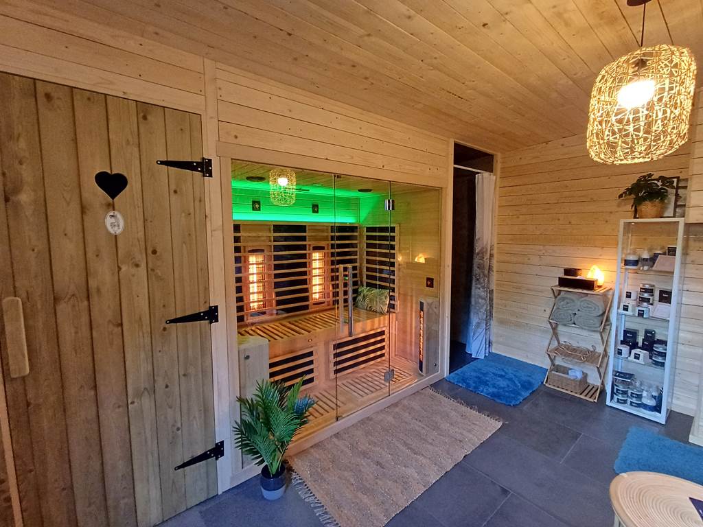 Espace détente sauna infrarouge en option