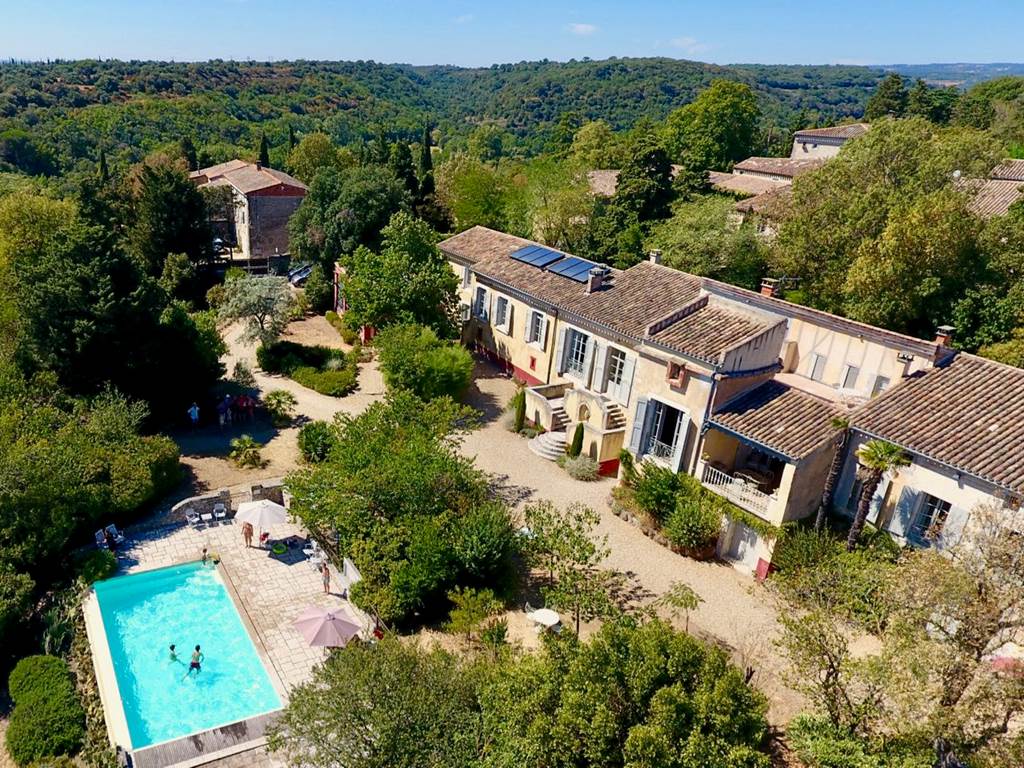 Chambres d'hôtes de charme la Rougeanne et sa piscine près de Carcassonne, Canal du Midi, Aude Pays Cathare, Guide Michelin