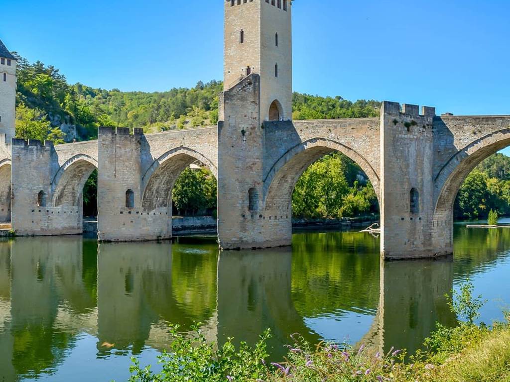 Le pont Valentré de Cahors à 30 mn