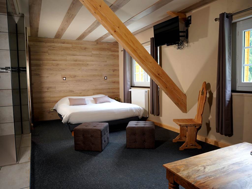 Chambre Soumaye Hôtel La Sapinière pied des Pistes Saint Lary Soulan