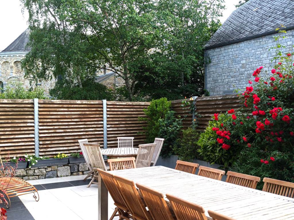 Un bonheur le soleil fin de journée pour accompagner un bon barbecue