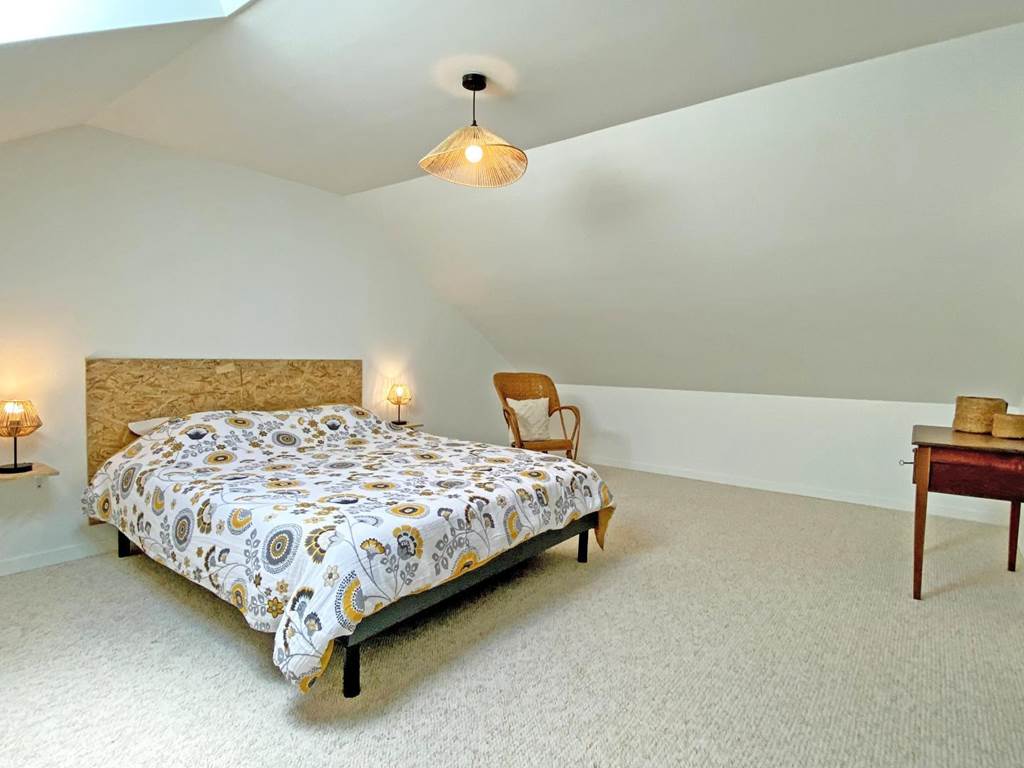 Chambre double spacieuse