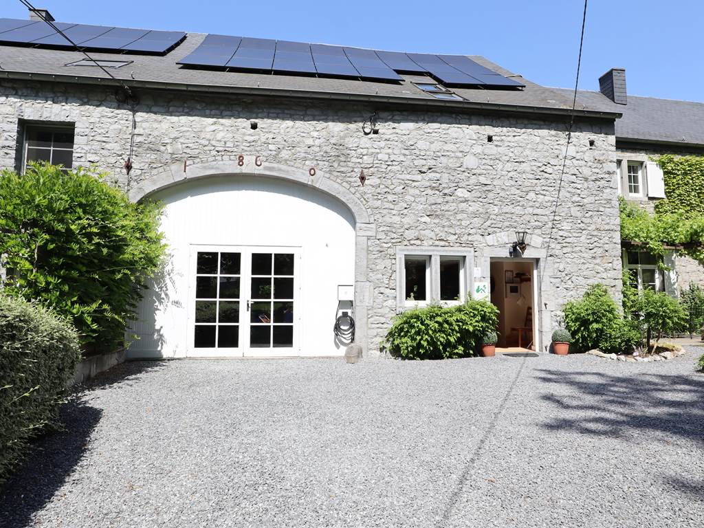 Façade du gîte - coté rue