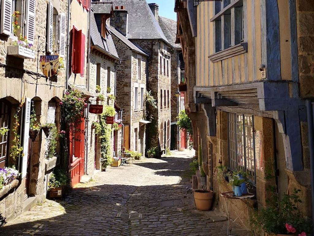 rue-dinan