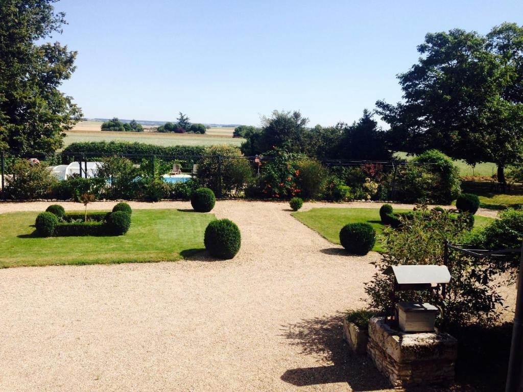 chambre-hote-chateau-proche-poitiers