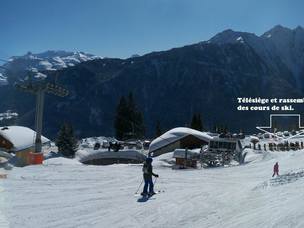 Départ des cours et du télécabine