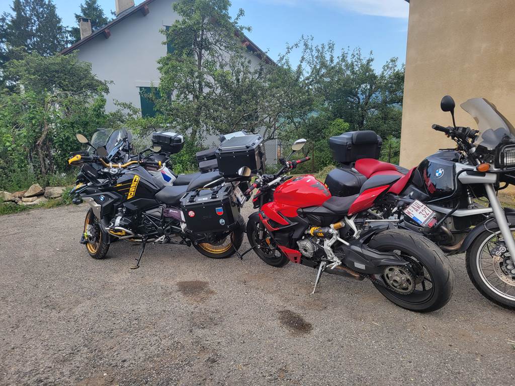 1000013644