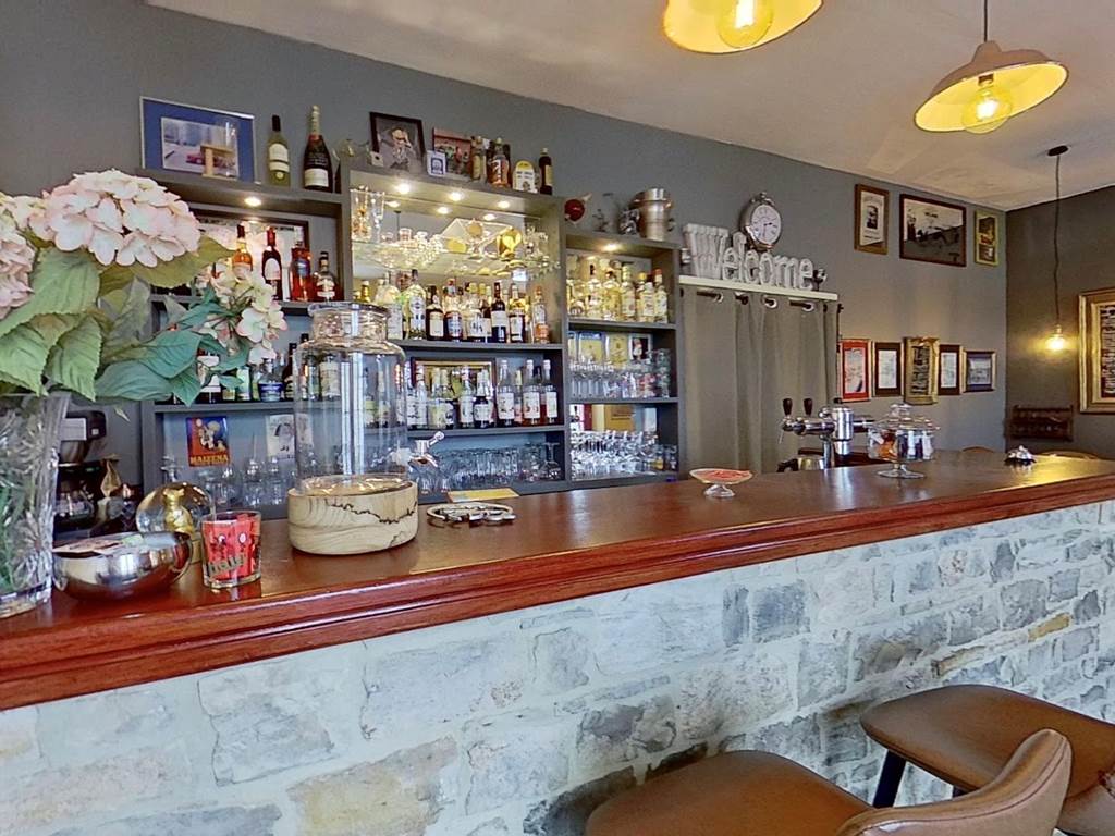 Bar H