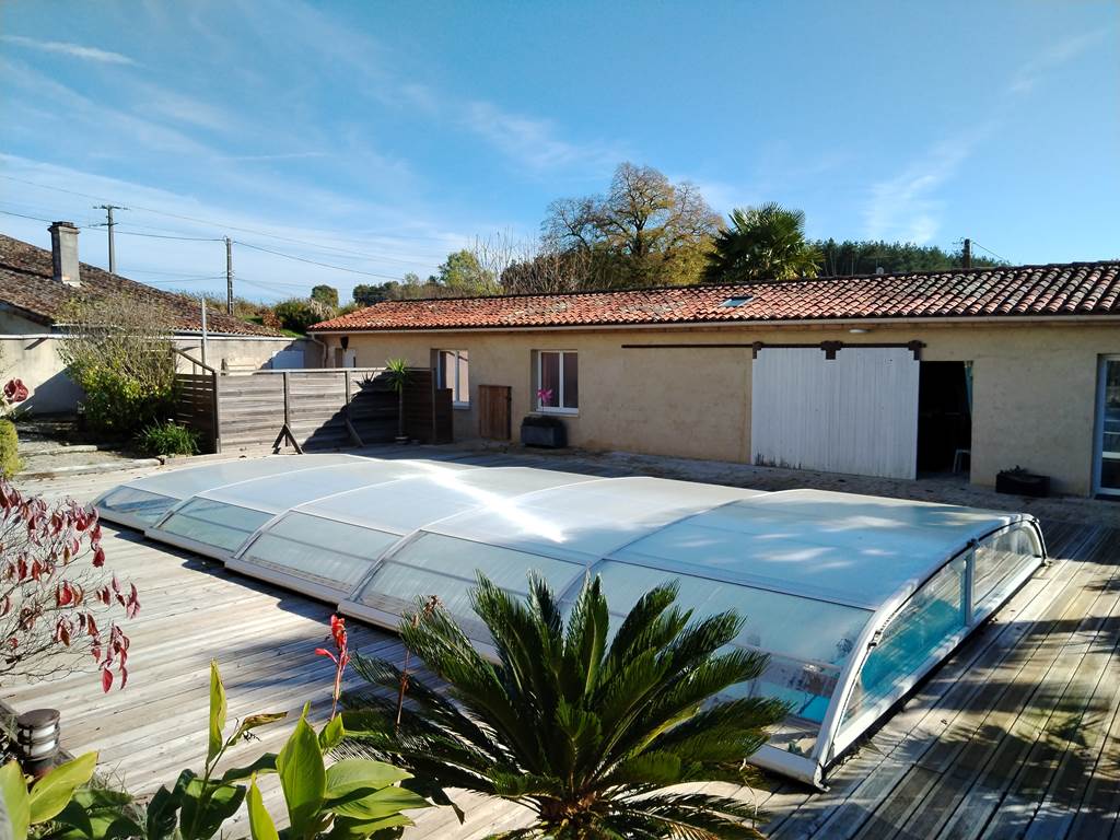 Piscine couverte