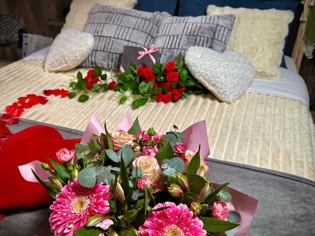 le bouquet de fleurs et la loveboxe