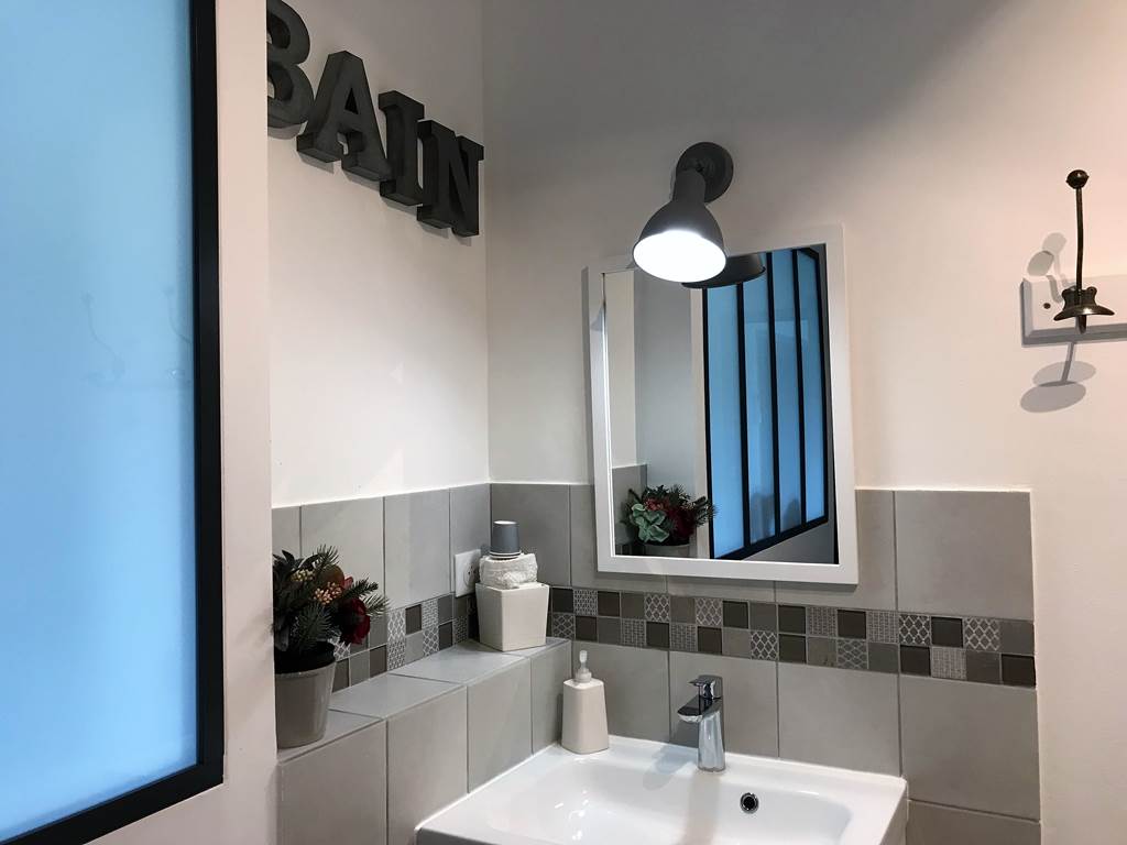 Le Mas Mellou : Salle de Bain Chambre Mont Ventoux