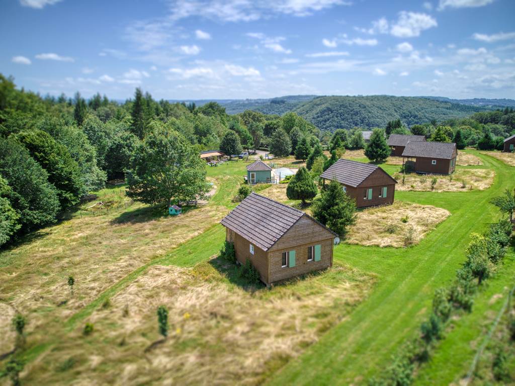 6 chalets & 1 tiny house au cœur des gorges de la dordogne