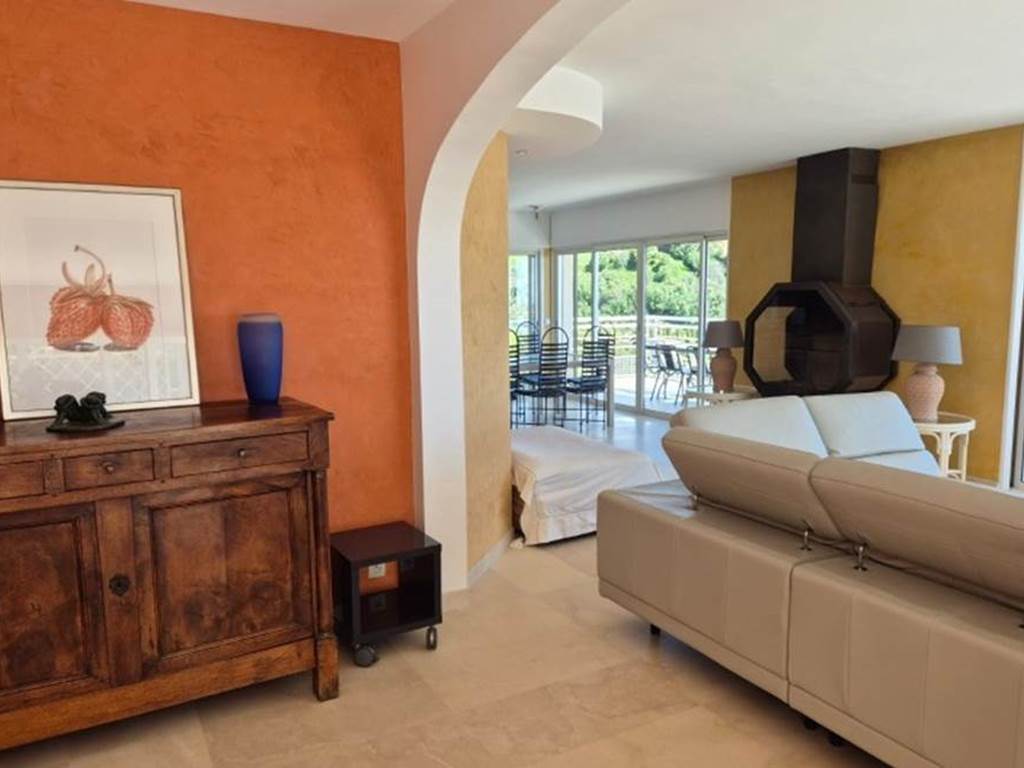 Espace double salon villa Super Cannes