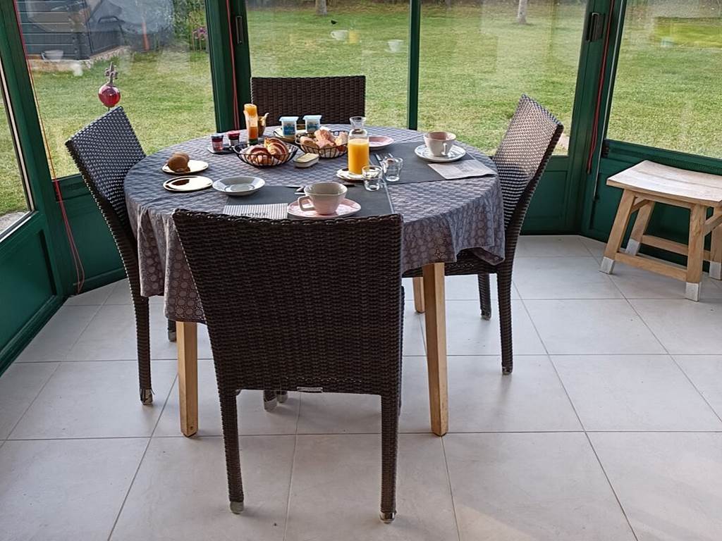 Petit déjeuner dans notre véranda