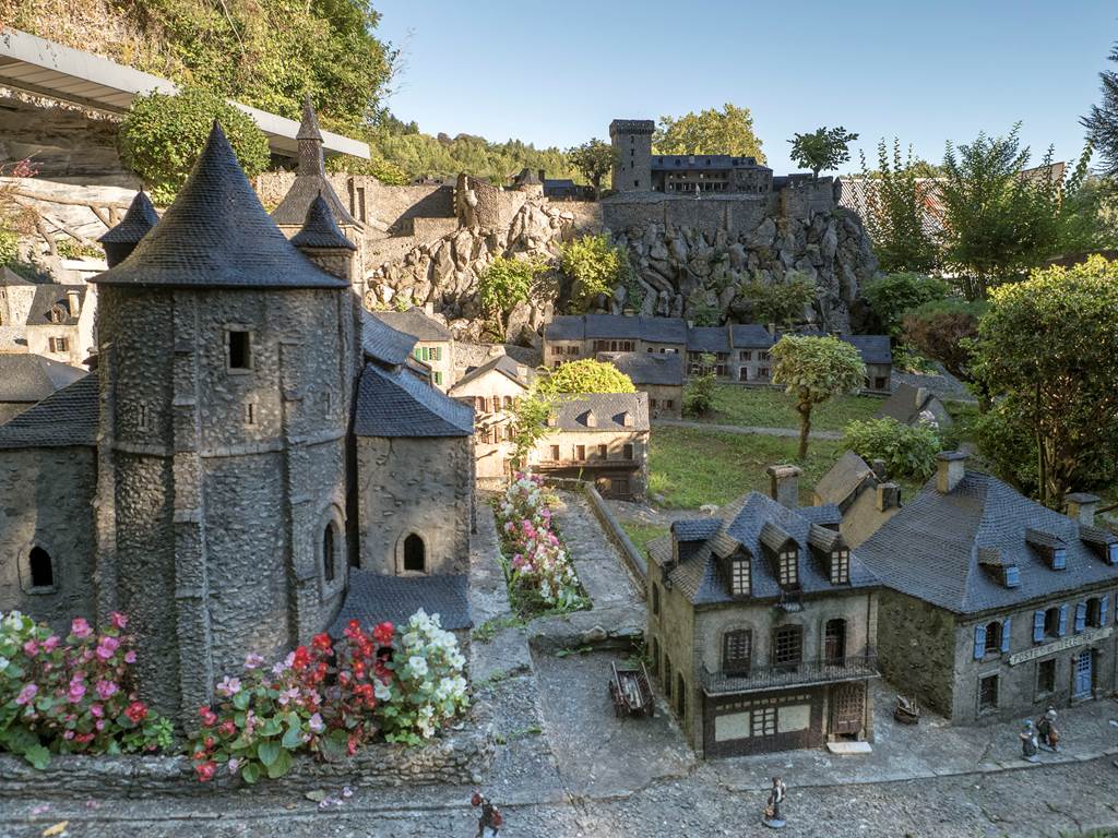 N°1 Le village en miniature
