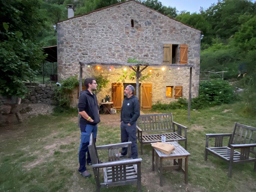 1- ext mdv Discussion avec vue