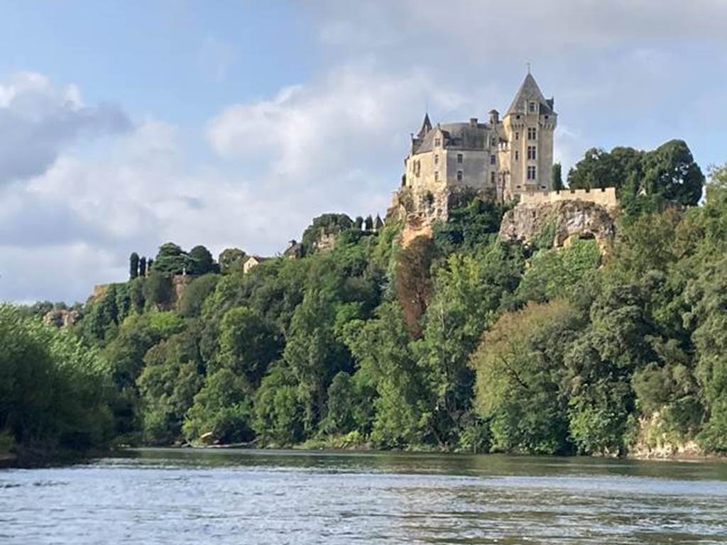 Le château de MONTFORT