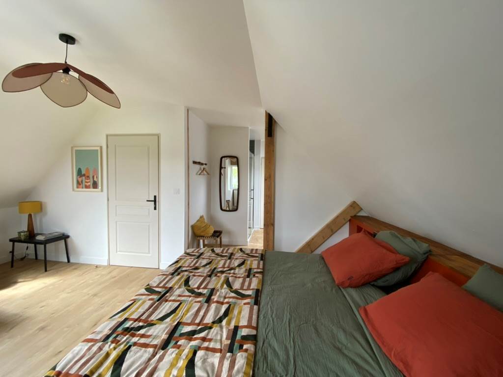 F4AF337E-1C9E-46EB-97B9-6A26C00E10B9_1_105_c