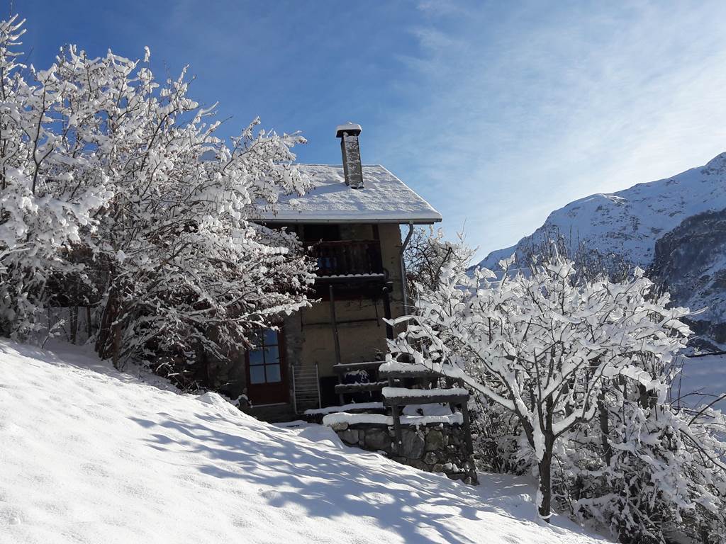 Arrière du gîte, pas de vis à vis.